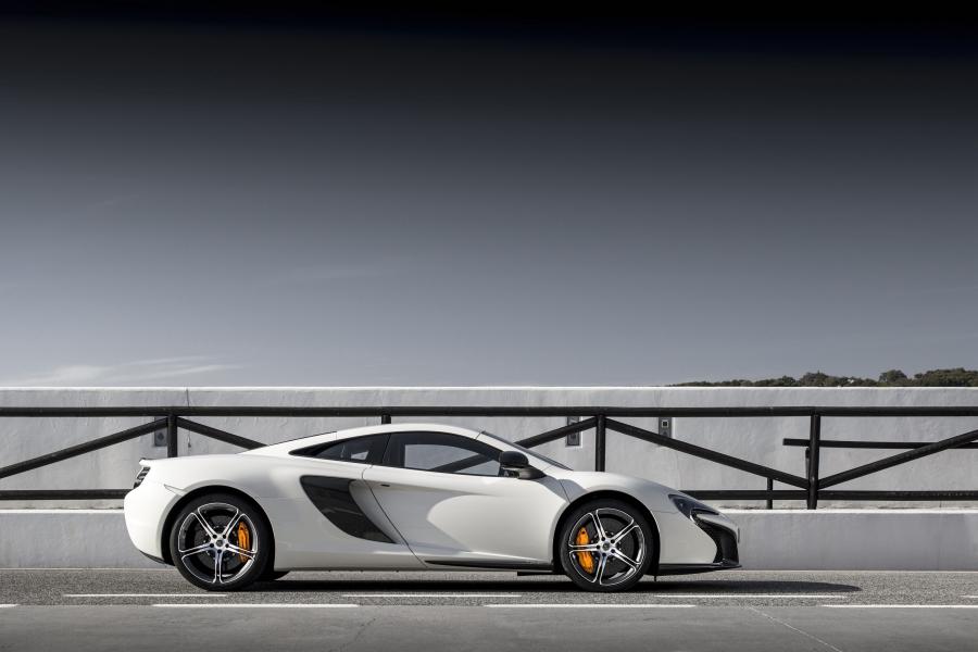  McLaren 650S 2014 года  (фото 14 из 30)
